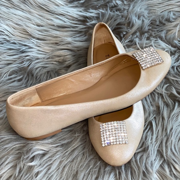 Talbots Shoes - EUC Talbots Rhinestone Vamp Platinum Ballet Slip On Flats Size 7